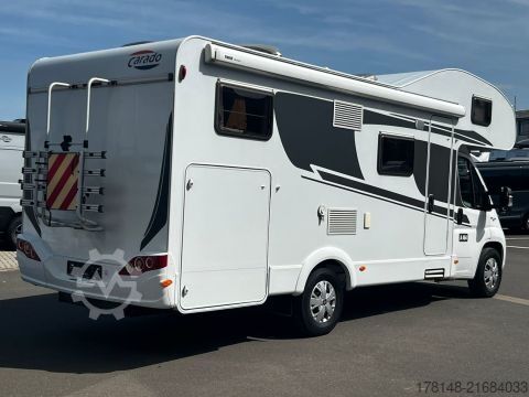 Wohnwagen/Wohnmobil Carado A 464