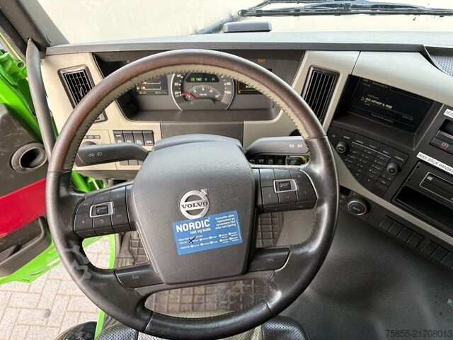 Chassis cab Volvo FM450 6x2 /  Euro 6 / Chassis  / 331.000 KM