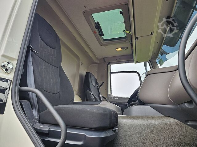 3-sided tipper DAF XF 480 ROEMEN 2-side tipper