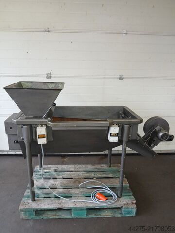 Chip screen, screening machine, vibrating screen Schwanog Rapid SBM 63 GDS