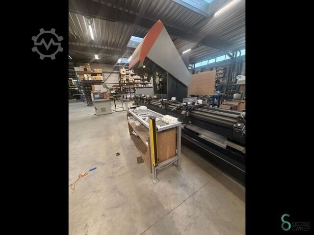 CNC Horizontal Machine centers  Elumatec SBZ 130 2005 Elumatec SBZ 130