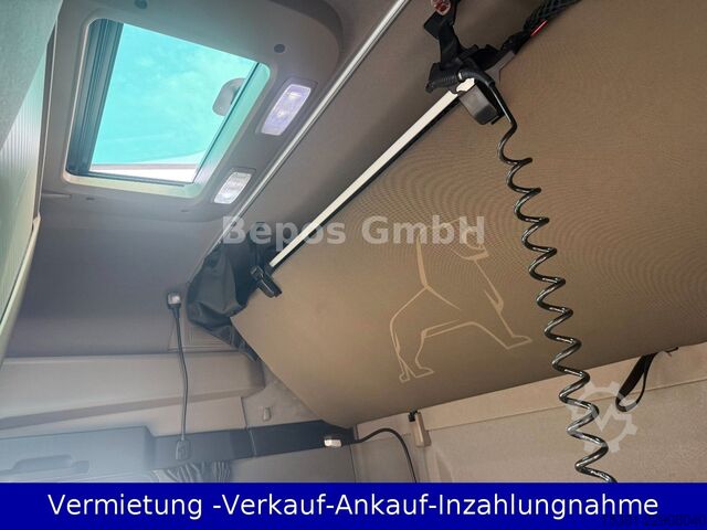 Volume tractor unit MAN TGX 18.510 XXL/4x2LLS -2xTank,Retarder,VDO-GE2V2
