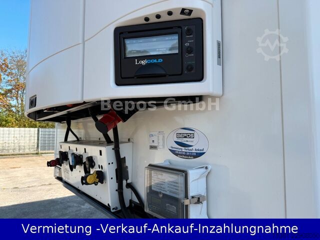 Reefer semitrailer KRONE SDR 27Cool Liner/DP-Stock-SAF-Carrier Vector1550