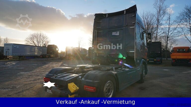 Standard tractor unit DAF XG FT 530- Kipphydraulik-Retarder-2-Tanks