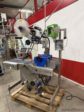 Marel top and bottom labelling machine with conveyor Marel 