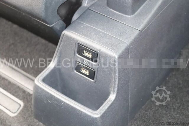 Passenger bus Ford Tourneo Custom / Automatic gearbox / Full optio...