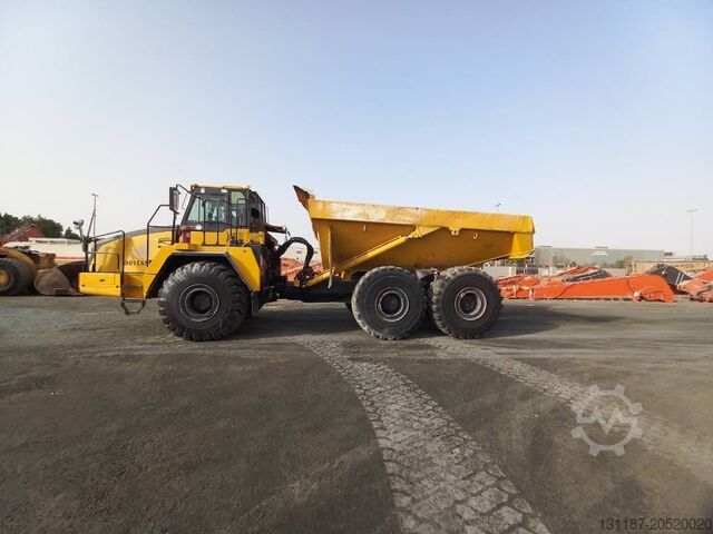 Dumper Komatsu HM400-3R (4pcs available in Abu Dhabi)