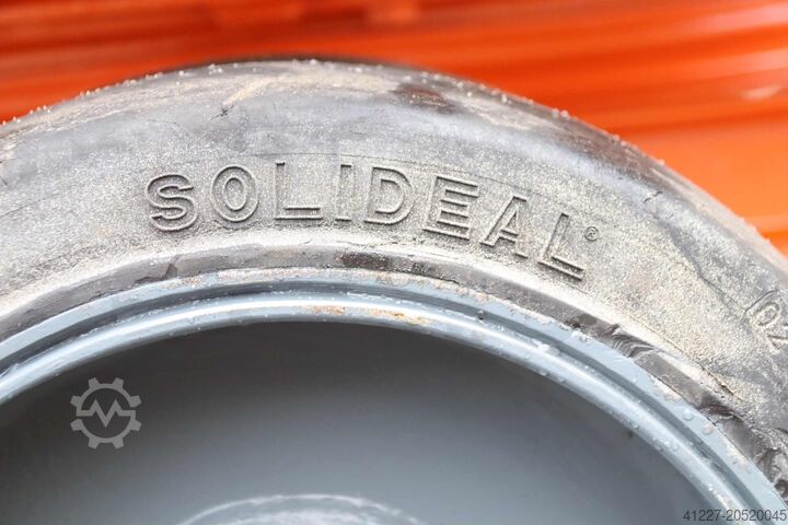 Heavy-duty transport vehicle 16 tons plan 5000/2000/H700 mm