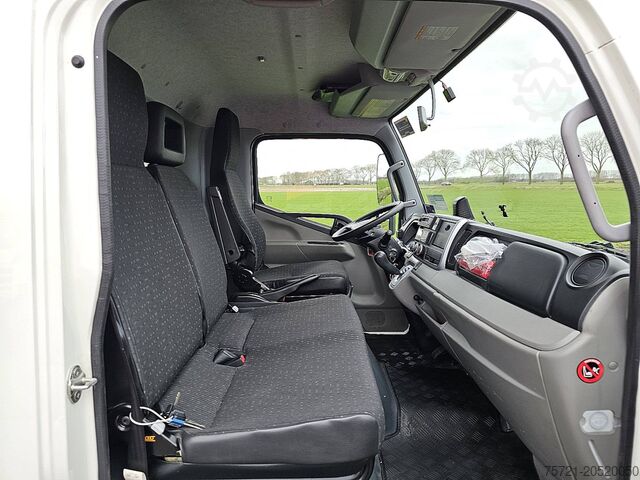 Suitcase FUSO 7C18 CANTER DUONIC AIRCO LIFT