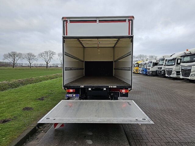 Suitcase FUSO 7C18 CANTER DUONIC AIRCO LIFT