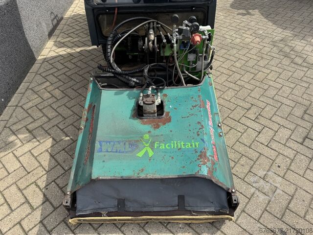 Nimos ECO-TRAC Unkrautkontrolle / Unkrautbrenner / Geräteträger Yanmar Diesel 4WD 2017 NIMOS ECO-TRAC Weedcontrol / Onkruidbrander / Werktuigdrager Yanmar Diesel 4WD 2017