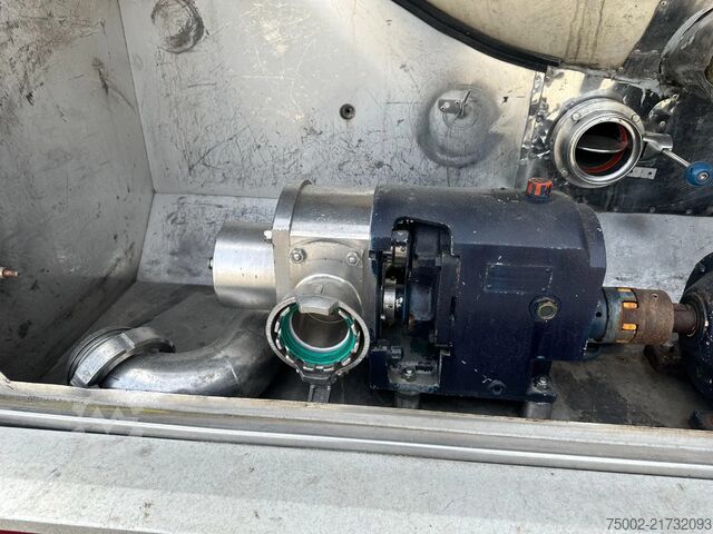 Food tanker Feldbinder LEBENSMITTEL / LEVENSMIDDELEN / FOOD / 33.500L ...