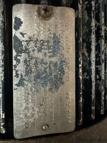 Food tanker Feldbinder LEBENSMITTEL / LEVENSMIDDELEN / FOOD / 33.500L ...