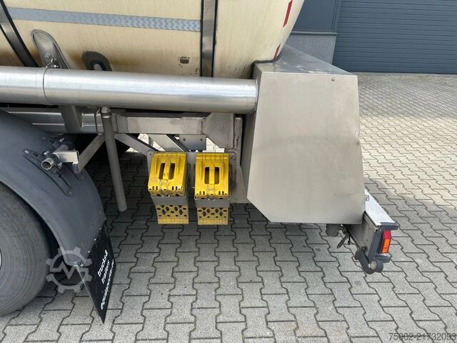 Food tanker Feldbinder LEBENSMITTEL / LEVENSMIDDELEN / FOOD / 33.500L ...