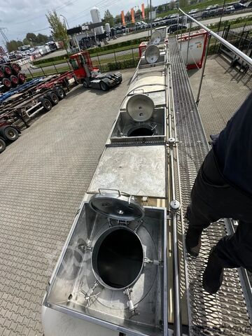 Food tanker Feldbinder LEBENSMITTEL / LEVENSMIDDELEN / FOOD / 33.500L ...
