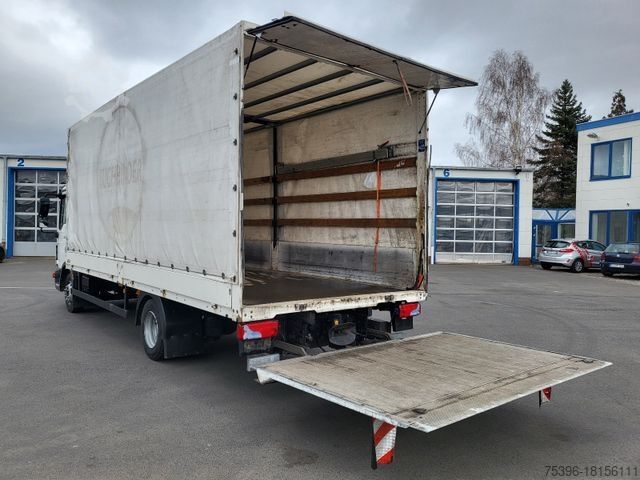 Curtain sider van MAN TGL 8.180 BL * Klima * AHK Kugel+Maul