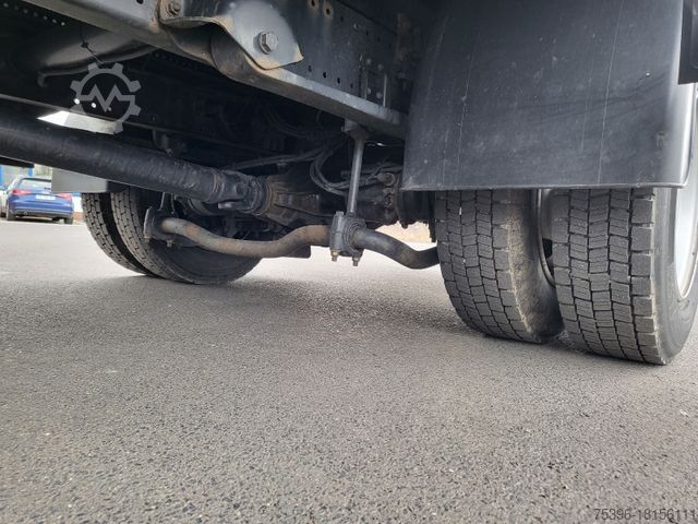 Curtain sider van MAN TGL 8.180 BL * Klima * AHK Kugel+Maul