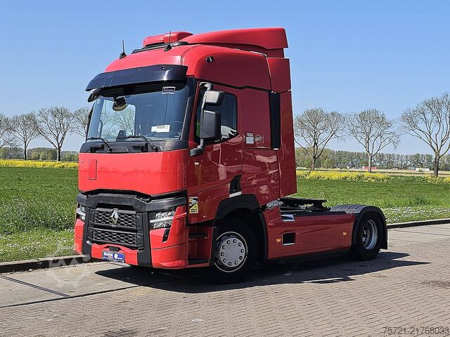 Standard-SZM RENAULT T 520