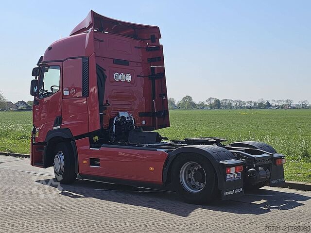Standard-SZM RENAULT T 520
