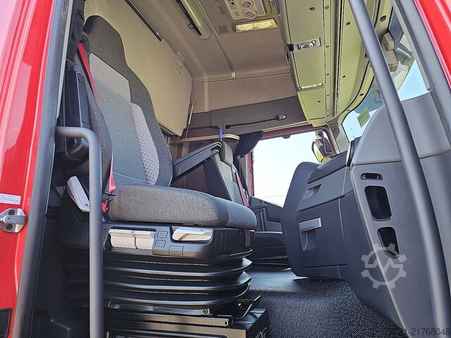 Standard-SZM RENAULT T 520