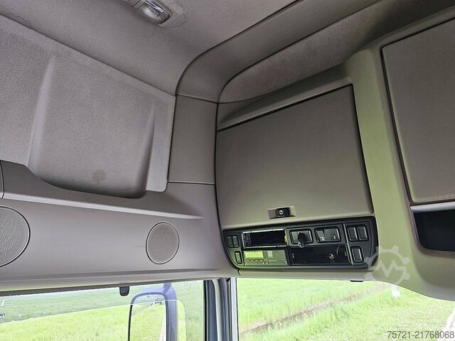 Standard-SZM DAF XF 530 FTG