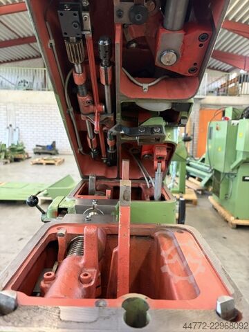 Automatic setting machine for gang saws VOLLMER AT