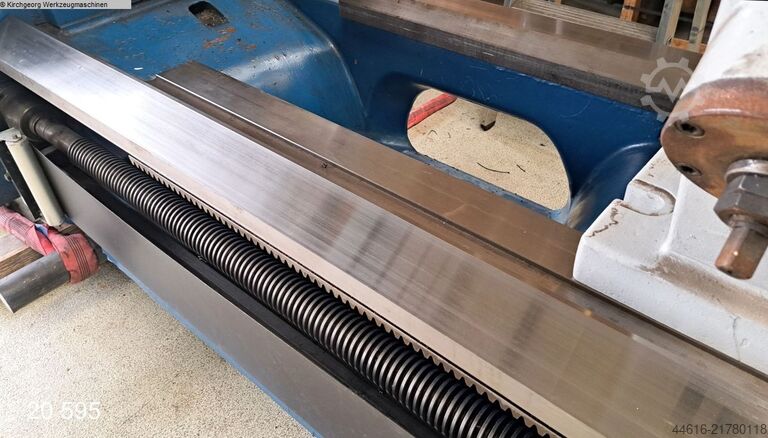 Leit- und Zugspindeldrehmaschine TOS SU 150 H / 3000