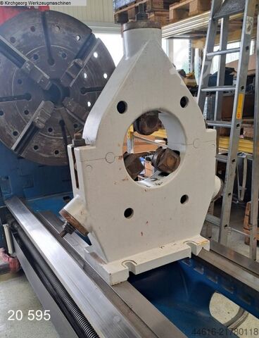 Leit- und Zugspindeldrehmaschine TOS SU 150 H / 3000