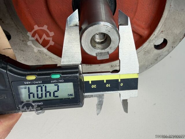 WEG AL90S L 02 2 electric motor, 2kW, 2855rpm, 230/400V, IE3 Silnik elektryczny WEG AL90S L 02 2 2kW 2855rpm 230 400V IE3