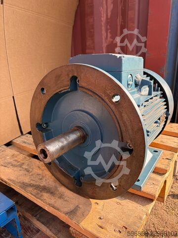 KSB Elektromotor 11kW 1460U/min 400/690V IM B35 3-phasig Silnik elektryczny KSB 11kW 1460rpm 400/690VIM B35 3-fazowy
