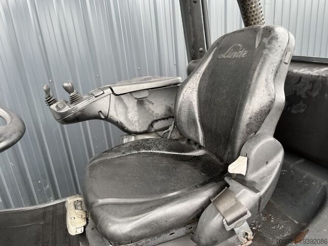 Dieselstapler Linde H50D-02