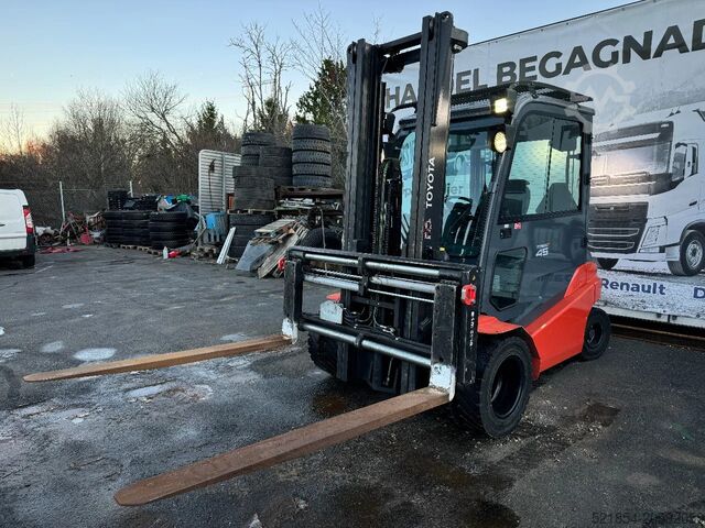 Forklift Toyota 8FBMT45 Electric, 3.600h, 2015