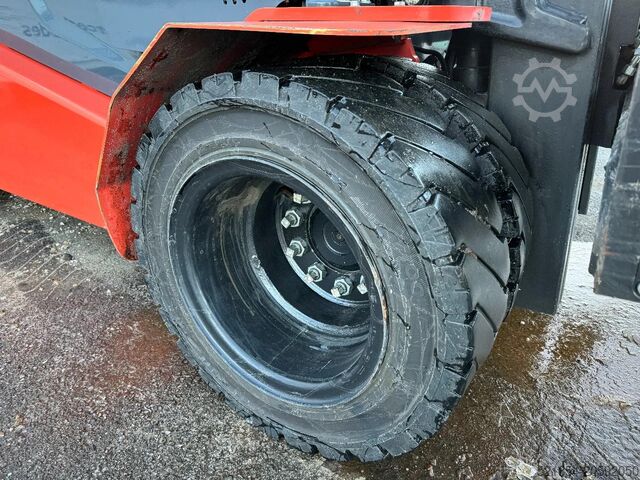 Forklift Toyota 8FBMT45 Electric, 3.600h, 2015