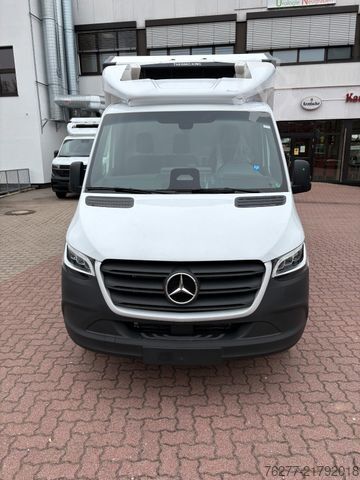 Refrigerator body van MERCEDES-BENZ Sprinter 317 Tiefkühlkoffer