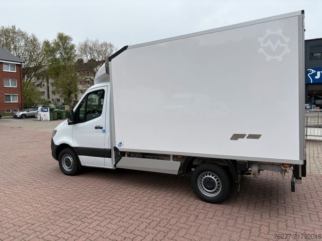 Refrigerator body van MERCEDES-BENZ Sprinter 317 Tiefkühlkoffer