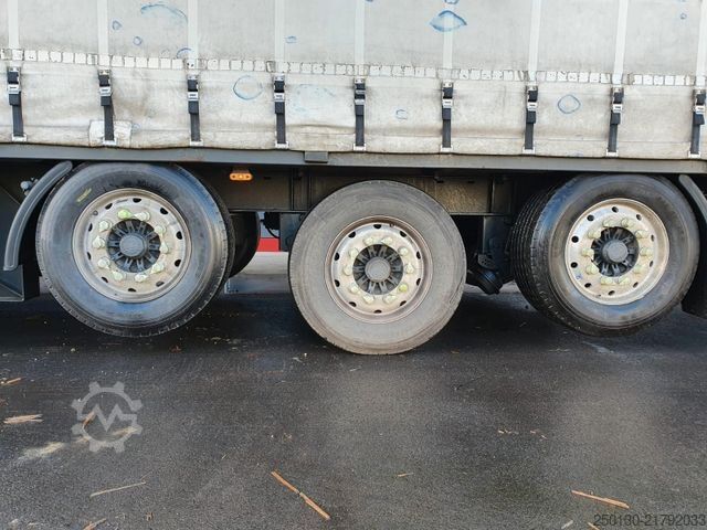Beverage semitrailer Schröder ST11 Mega Getränke Auflieger Tiefbett