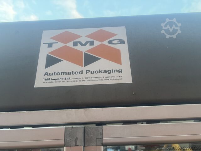 TMG Meta 2 bottle packer for crates  