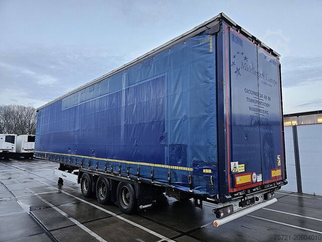 Schiebeplanen KRONE SD