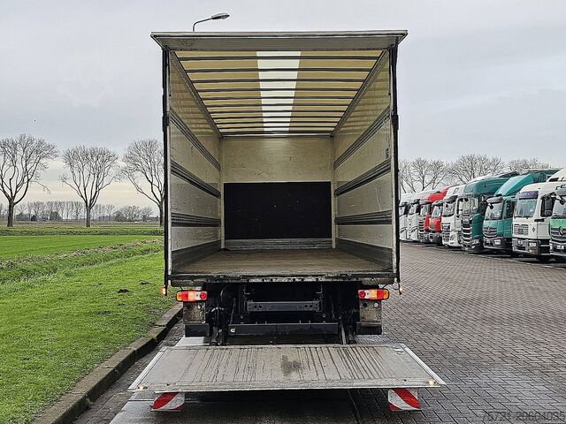 Suitcase DAF LF 210 08 T