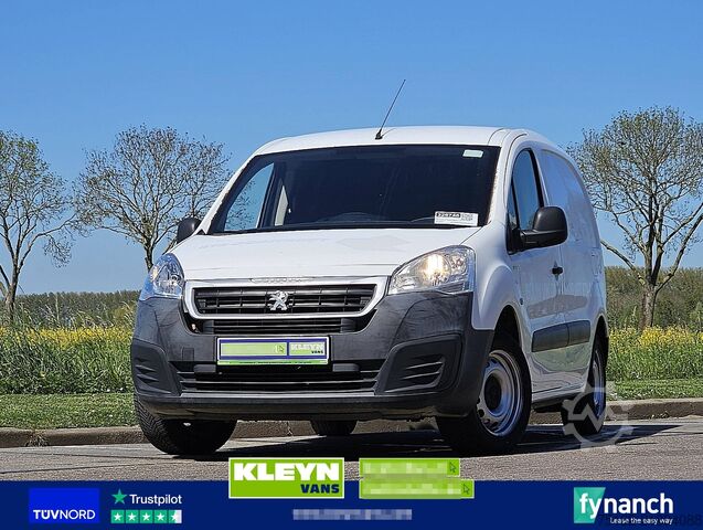Suitcase PEUGEOT PARTNER 1.6 3-Zits Airco Euro6!