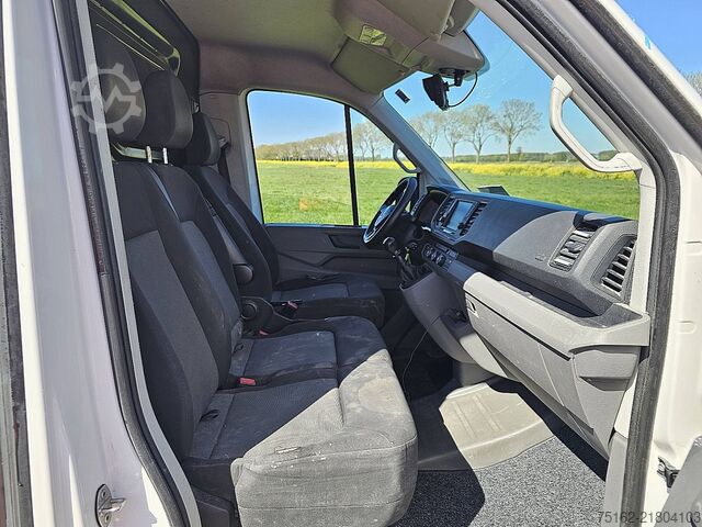 High-roof van VOLKSWAGEN CRAFTER 35 2.0