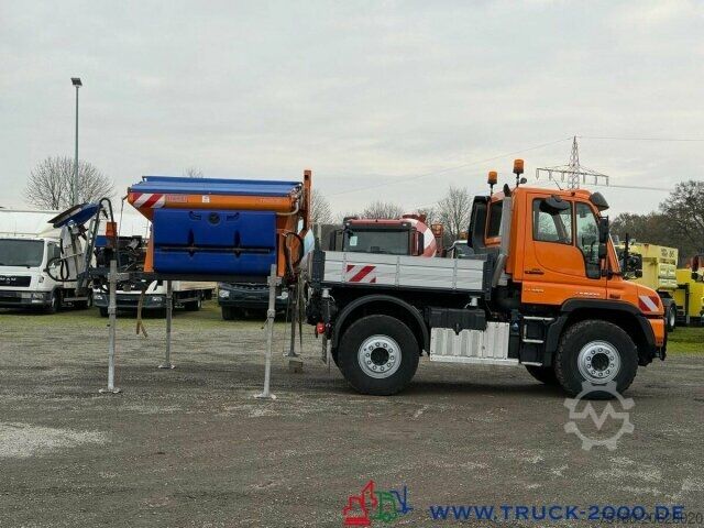 Spezial-LKW Unimog U423 Front Zapfwelle+Arbeitsplatte+ Winterdienst