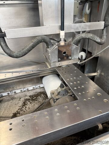Wire eroding machine CHARMILLES Robofil 440 CC