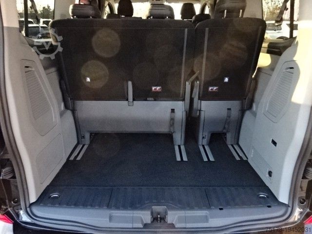 Kleinbus FORD Tourneo Custom 2.0L Sport 4x4 AT AHK Stndhzg B&O