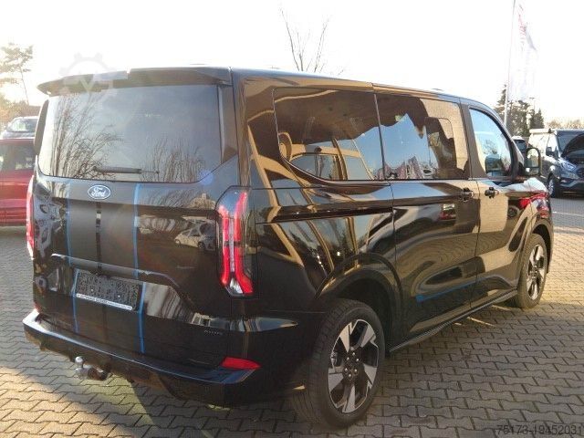 Kleinbus FORD Tourneo Custom 2.0L Sport 4x4 AT AHK Stndhzg B&O