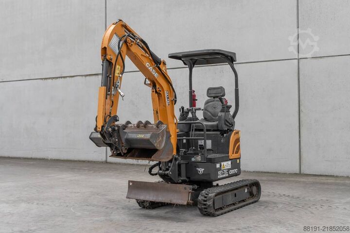 Mini excavator CASE CX 17 C