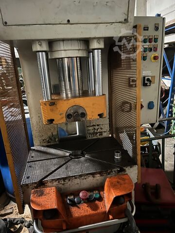 Hydraulic high-speed press Lauffer EPT 25