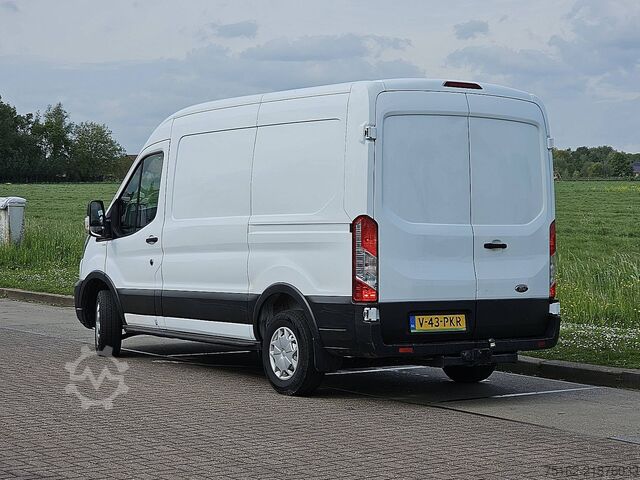 High-roof van FORD TRANSIT 2.0 L2H2 Euro6 Trekhaak!