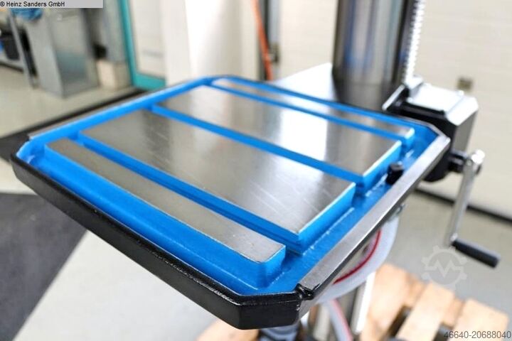 Pillar Drilling Machine ERLO AZ 32