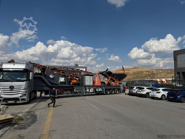 Brechanlage Polygonmach PPI Mobile crushing screening unit with impactor